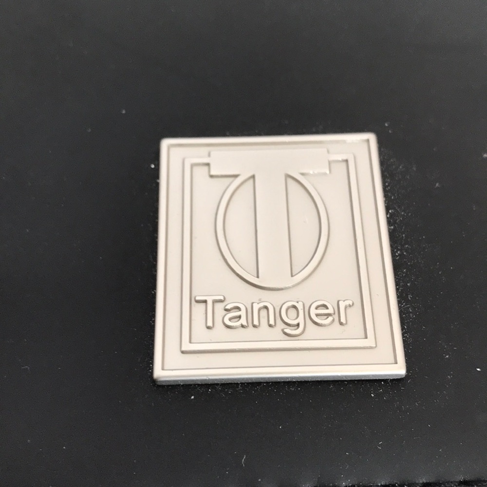 New. Tanger Houndstooth Back Pack. Computer Sleeve - image 2